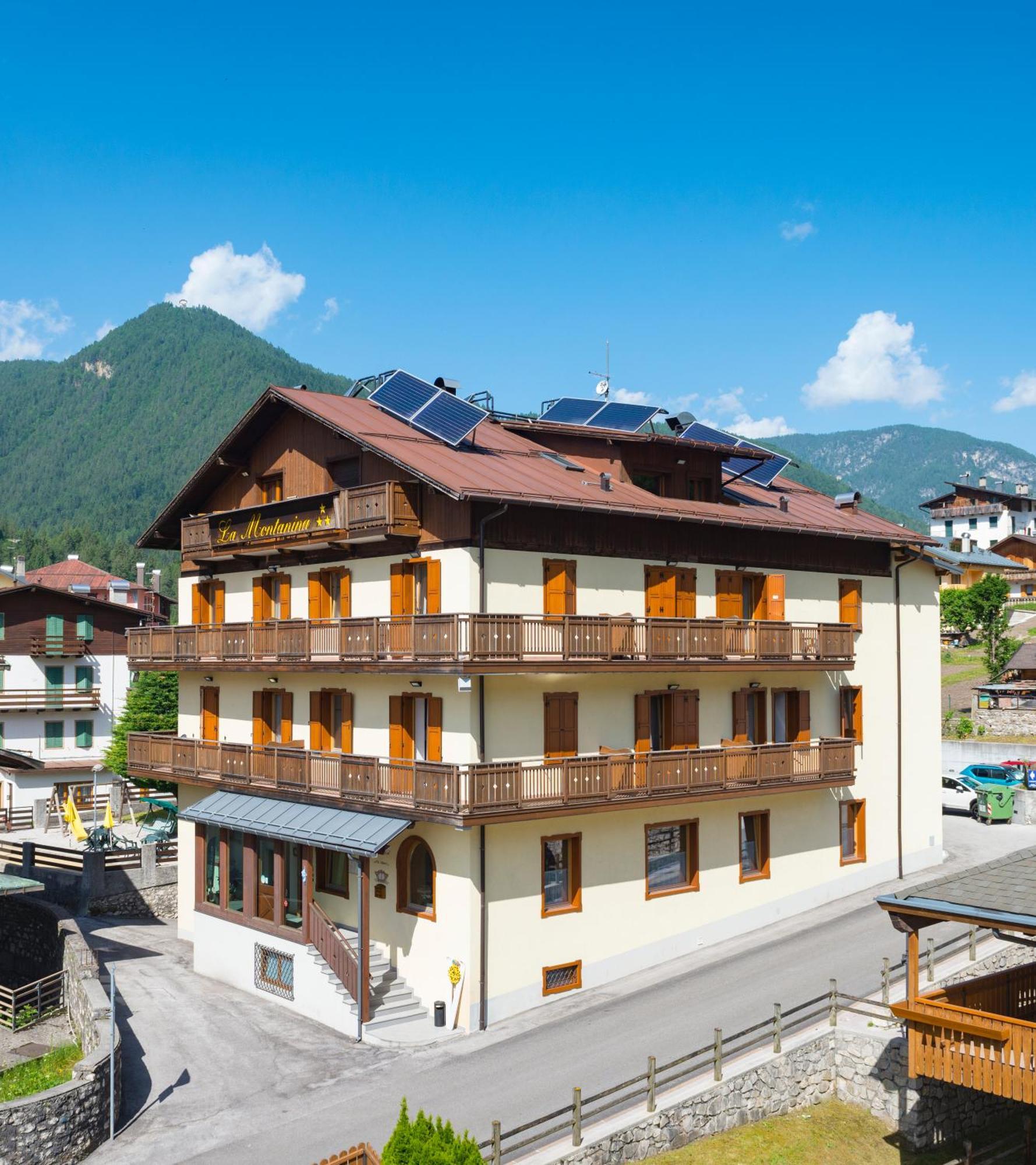 Hotel La Nuova Montanina Auronzo di Cadore Exteriör bild